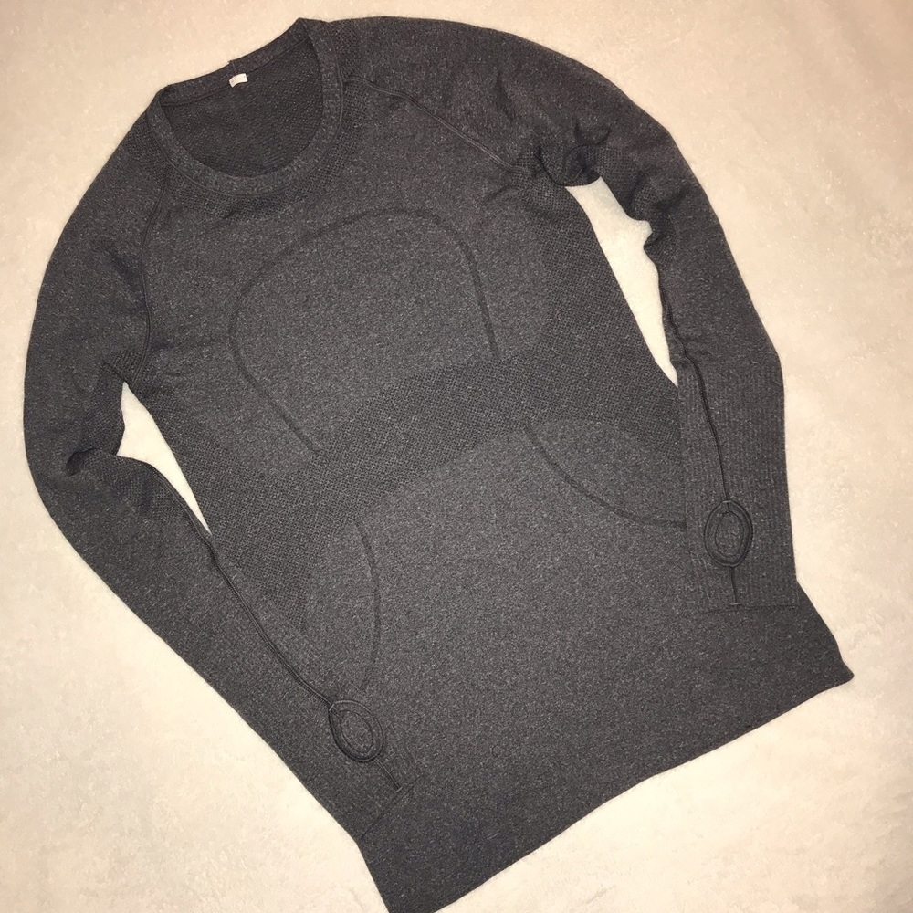 Lululemon Swiftly Tech Long Sleeve Gray size 4